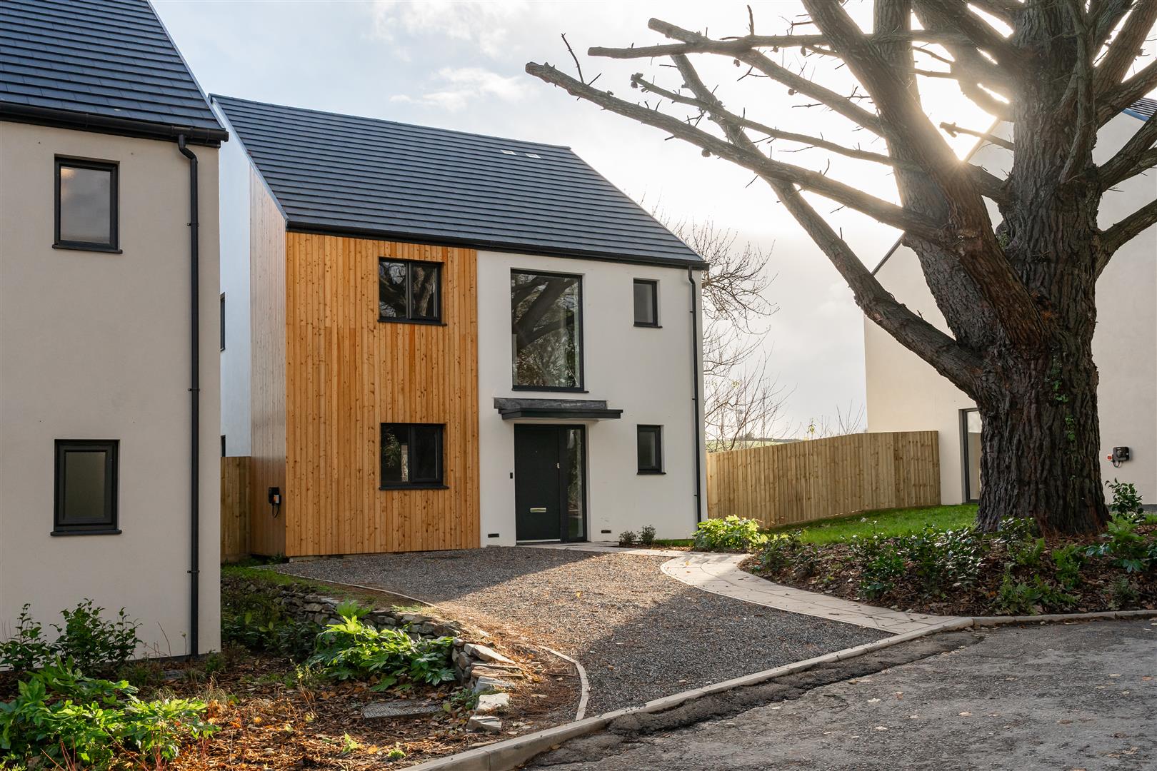 Roselyon Gardens, Par photo - 1